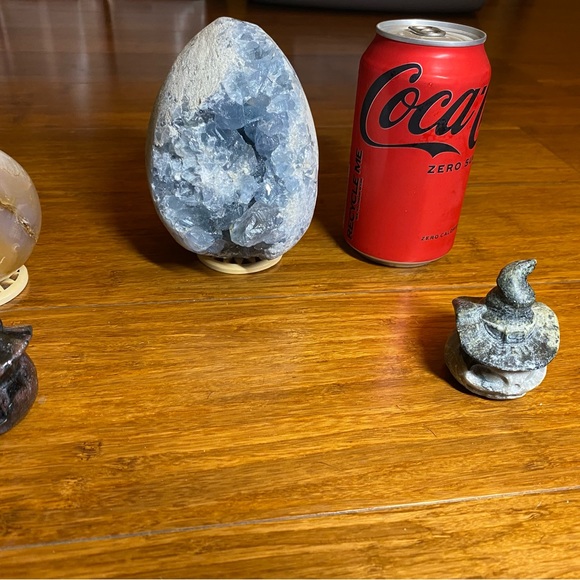 Crystals - Picture 3 of 3